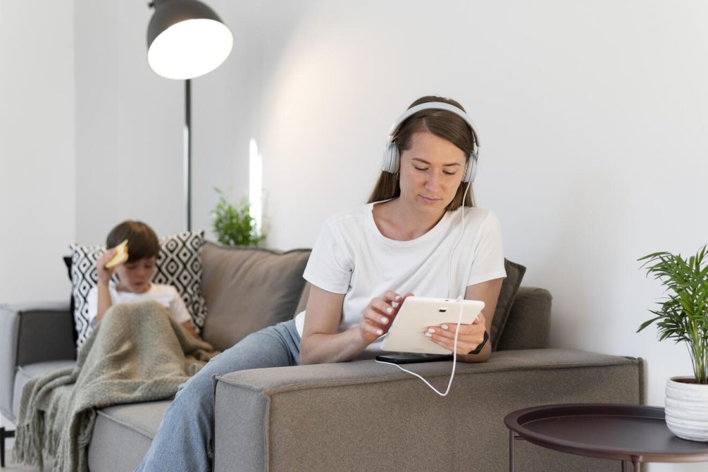 Podcasts Sobre Maternidade 1024x683